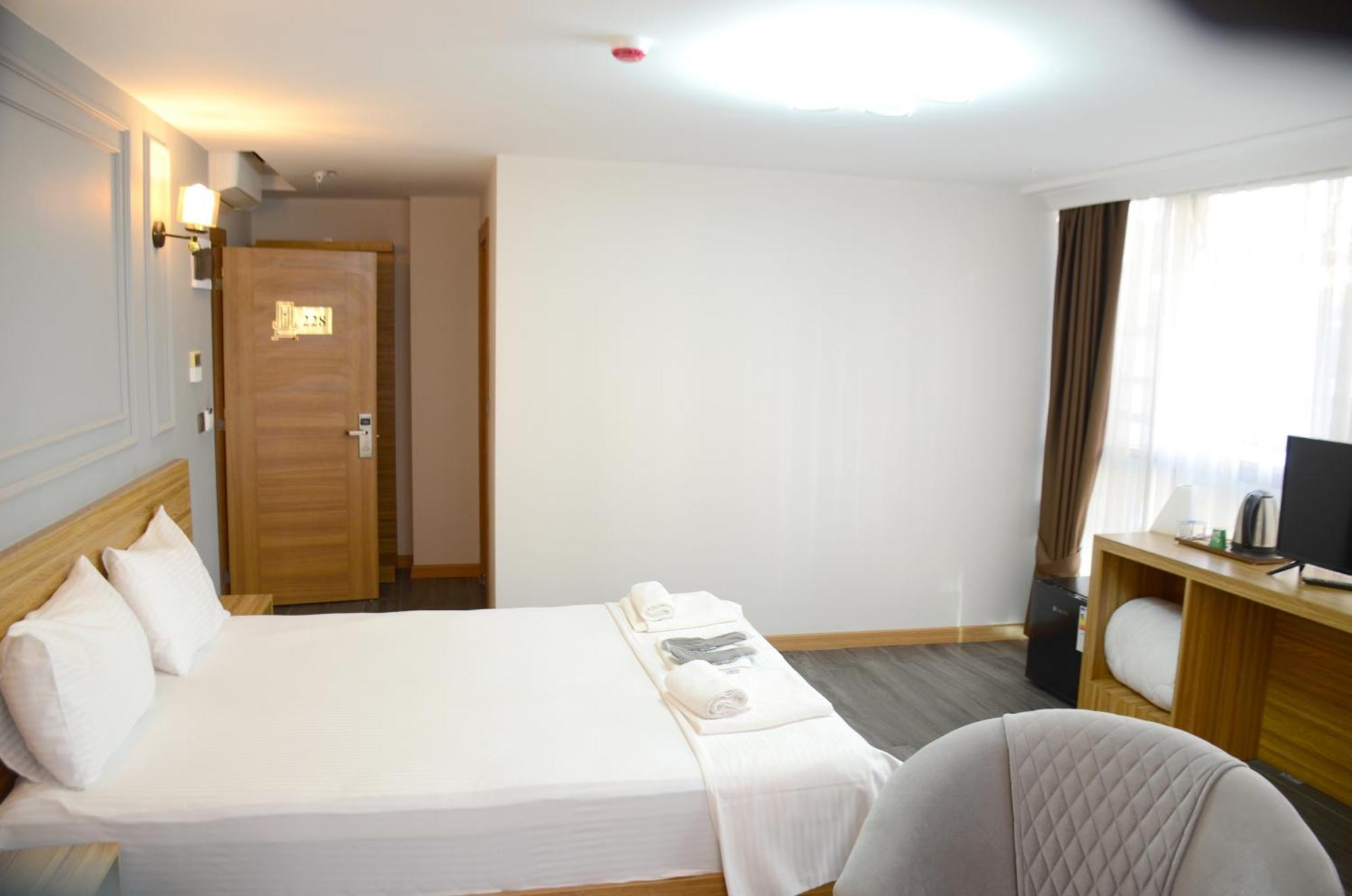 Waves Hotel Стамбул Экстерьер фото