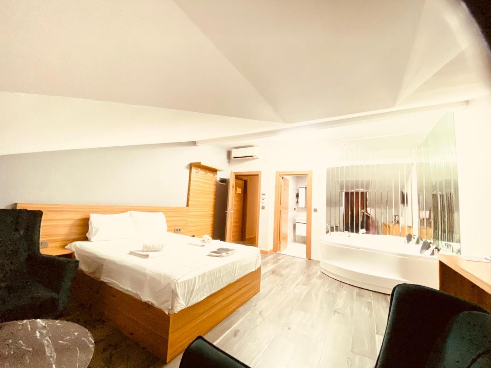 Waves Hotel Стамбул Экстерьер фото